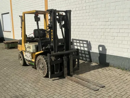 1994 TCM FHG 30 N Gabelstapler – RESALE