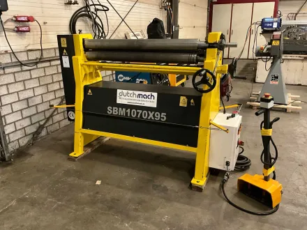 2019 Ostas SBM 1070X95 Plattenwalze – RESALE