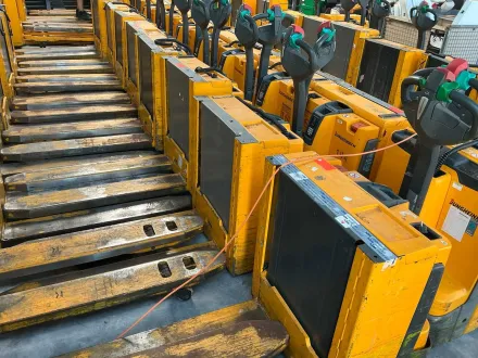 Jungheinrich EJE C20 Elektropalettenwagen (11x) – RESALE