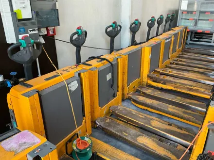 Jungheinrich EJE C20 Elektropalettenwagen (8x) – RESALE