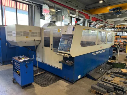 TRUMPF - TRUMATIC L 3030 - Laserschneidemaschine - 2006 – RESALE