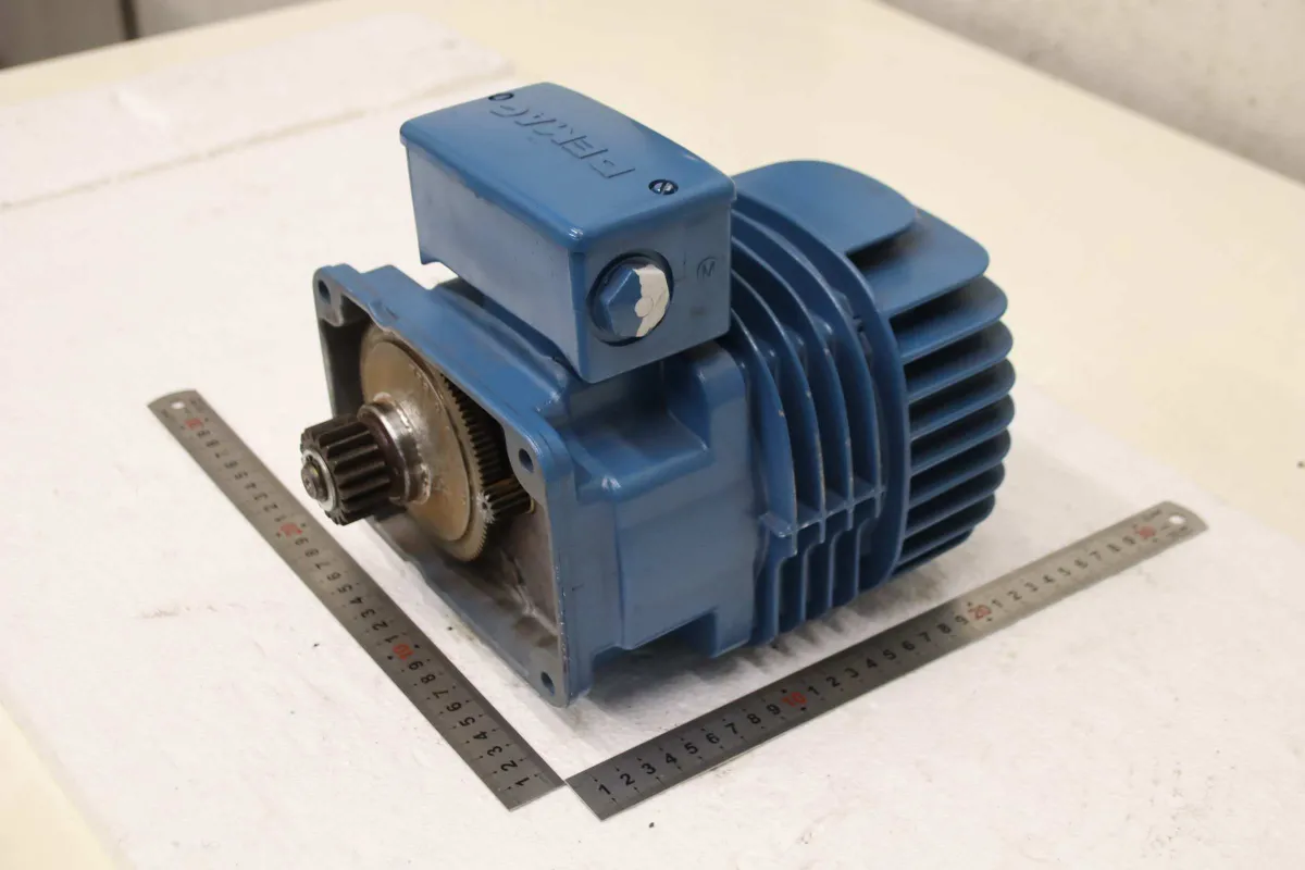 DEMAG 13/6 PKF 12/4 Geared motor 0.05/0.17 kW 450/1440 rpm