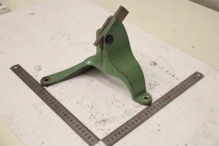 Spitzenhöhe 133 mm Lünette mitfahrend – RESALE