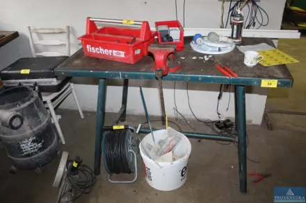 Arbeitstisch Metall – RESALE