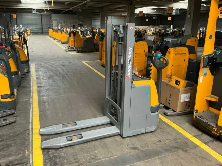 Jungheinrich - 2023 - EJC 110 115-250 ZT LI PC - Elektrischer Stacker – RESALE