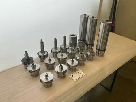 Sortiment HSK 100 Dreh-/Fräswerkzeuge – RESALE
