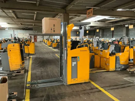 Jungheinrich - 2021 - ESD 220 119-166 ZT LI PC - Gabelstapler – RESALE