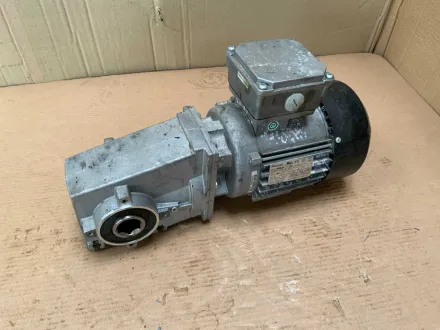 Rexroth MNR: 13496159 Elektromotor mit Getriebe – RESALE