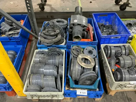 (Konvolut) industrielle Kunststoffflansche - für Wasseraufbereitung – RESALE