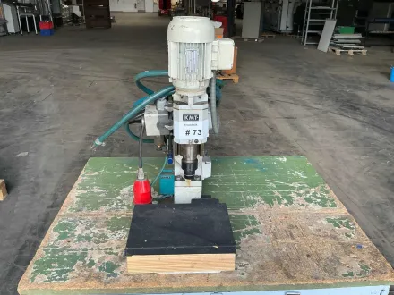 KMT F734 Taumelnietmaschine – RESALE