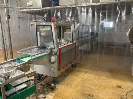 MECA-KUNSTSTOFF – Thermoformmaschine – RESALE