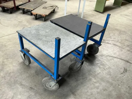 Materialwagen (2x) – RESALE