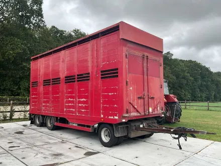 2004 KWB 3-Achs Viehanhänger / Viehtransporter – RESALE