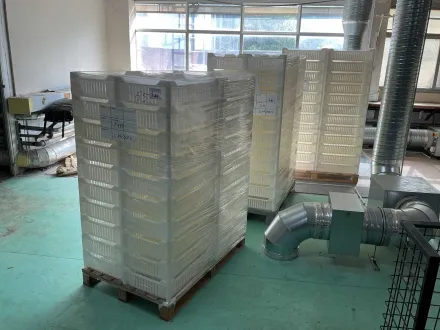 Stapelbare Kisten (132x) – RESALE