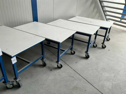 Ästischer Materialwagen (4x) – RESALE
