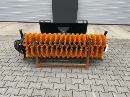 Giyi GY-SE61 Sweeping Brush Frontlader und Zubehör – RESALE