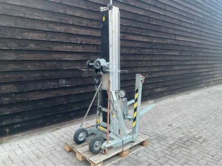 2017 Sumner 2118 Channel Elevator – RESALE