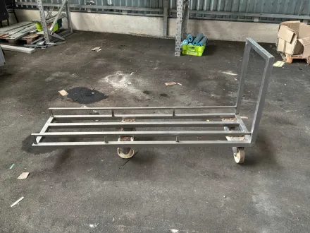 Edelstahl-Bahnsteigwagen – RESALE