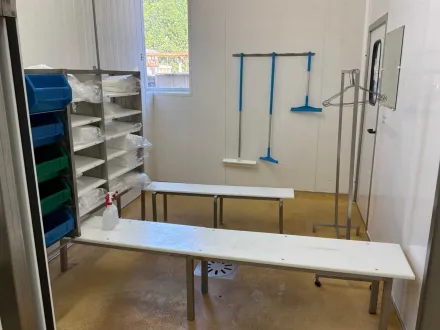 Steriler Eingangseingangs-Umkleideraum-Set – RESALE