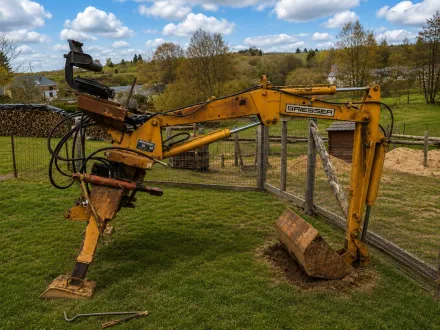 1988 Griesser Baggerbagger Hydraulikkran / Mini-Hydraulikbagger auf Stabilisatoren-Baukran – RESALE
