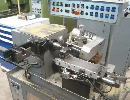 Monnier & Zahner 256 Gewindefräsmaschine – RESALE