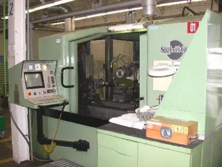 Schütte WU 500 CNC - 4 Werkzeugschleifmaschine - Universal – RESALE