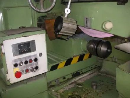 Hurth SRS 400 Schabrad-Schärfmaschine – RESALE