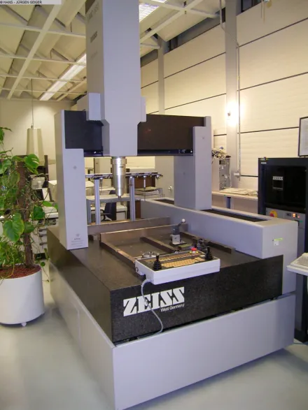 Zeiss UMC 850/1200 Messmaschine – RESALE