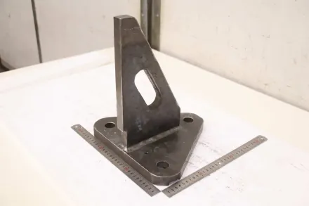Stahl 280/250/H320 mm Aufspannwinkel mit Nut – RESALE