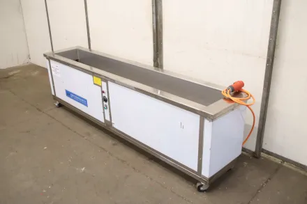 Zender Beckeninnenmaß 2200/315/H280 mm Ultraschall-Reinigungsbecken – RESALE