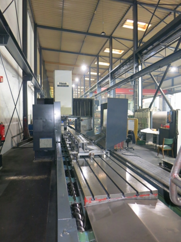 MAZAK AJV-35/240 Portalfräsmaschine
