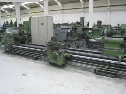 Oerlikon DM4A Leit- und Zugspindeldrehmaschine – RESALE