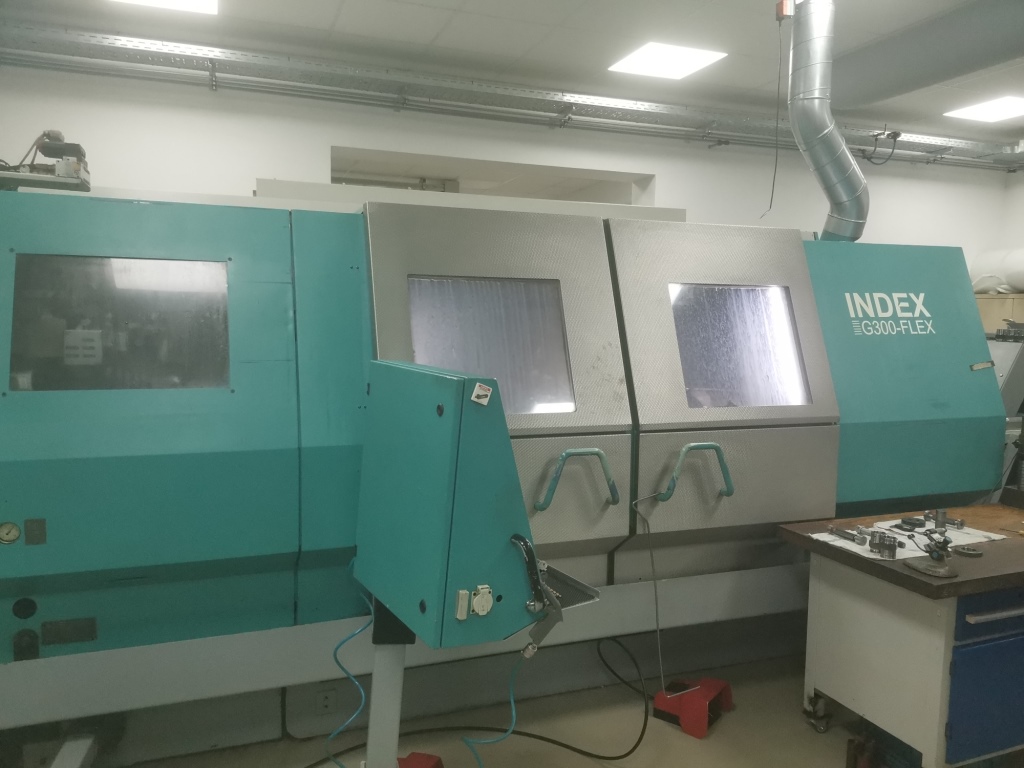 INDEX G300 L- Flex CNC Dreh- und Fräszentrum