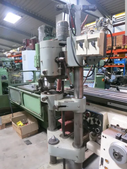 Zentriermaschine – RESALE