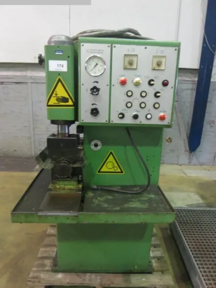 Hegenscheidt 7489 Glattwalzmaschine – RESALE