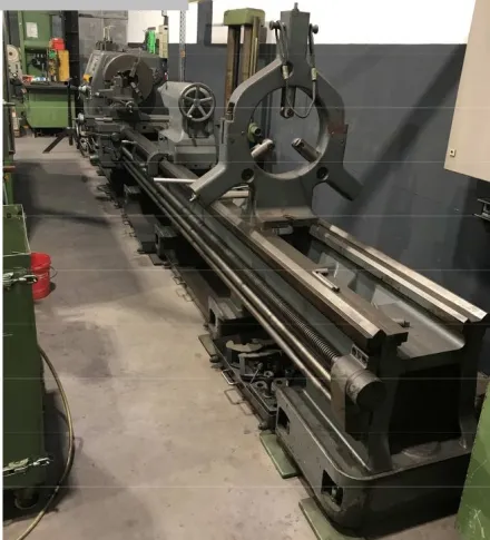 Wohlenberg V1000 Leit- und Zugspindeldrehmaschine – RESALE
