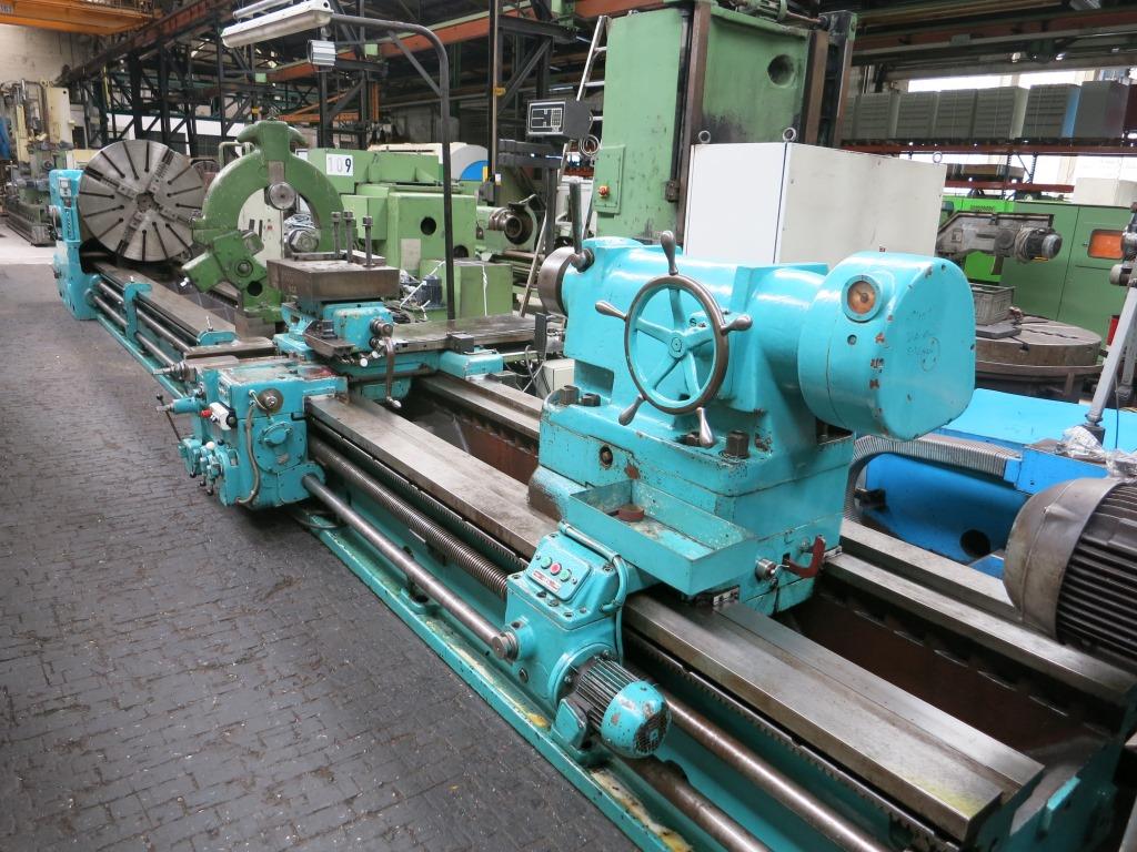 SKODA SRM100x8000 Leit- und Zugspindeldrehmaschine