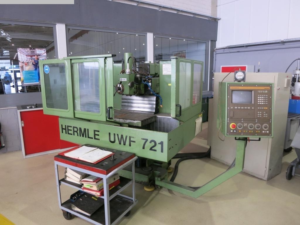 HERMLE UWF 721 Universal-Fräs- und Bohrmaschine