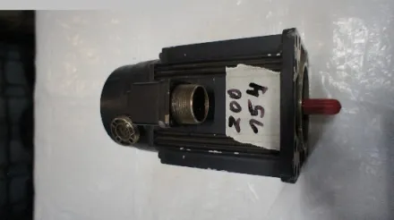 Rexroth MAC092B-0-QD-2-C/095-B-0 Motor – RESALE