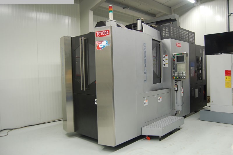 TOYODA Lineam III Bearbeitungszentrum - Horizontal