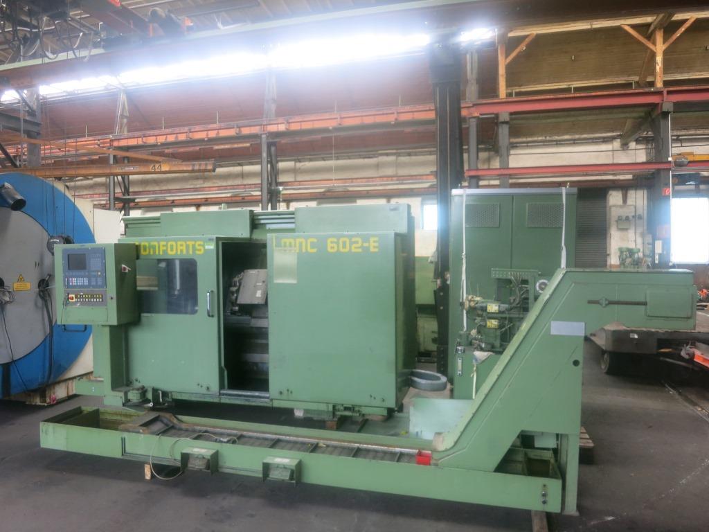 MONFORTS MNC 602-E CNC Drehmaschine