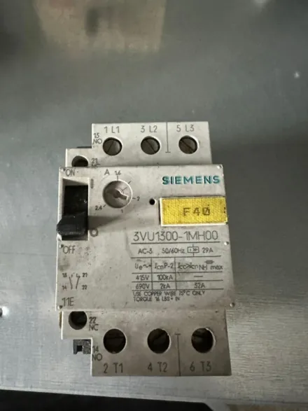 Siemens Leistungsschalter Ersatzteile – RESALE