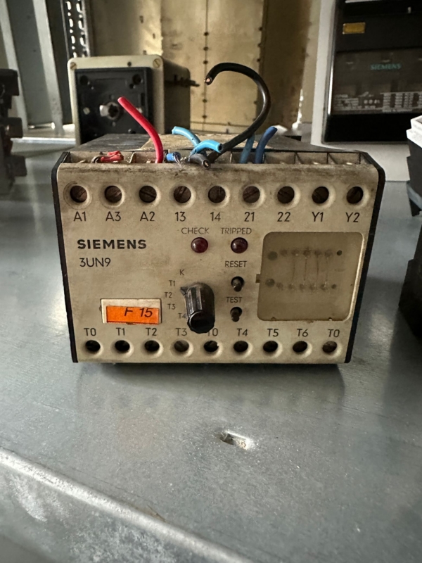 Siemens 3UN9 102 Sicherheitsrelais Ersatzteile