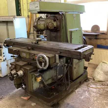 Cccp SB 83 Fräsmaschine - Universal – RESALE