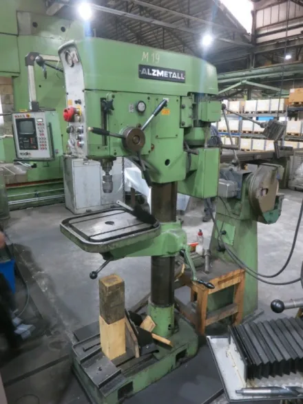 Alzmetall AB35S Säulenbohrmaschine – RESALE