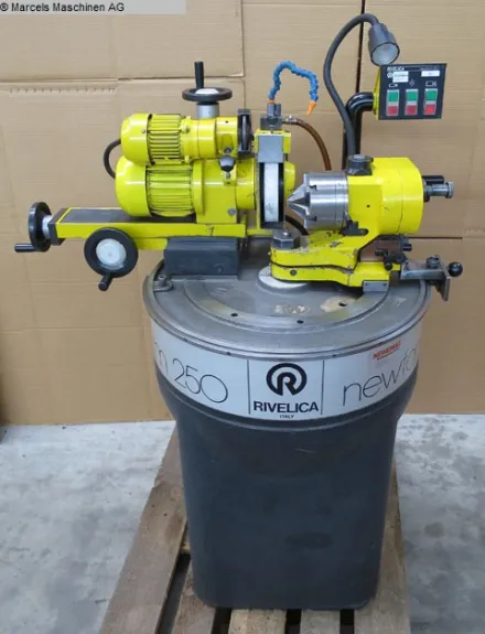 Rivelica Newform 250 Bohrerschleifmaschine – RESALE