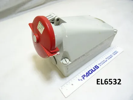 CEE-Wandsteckdose Type 143 – RESALE