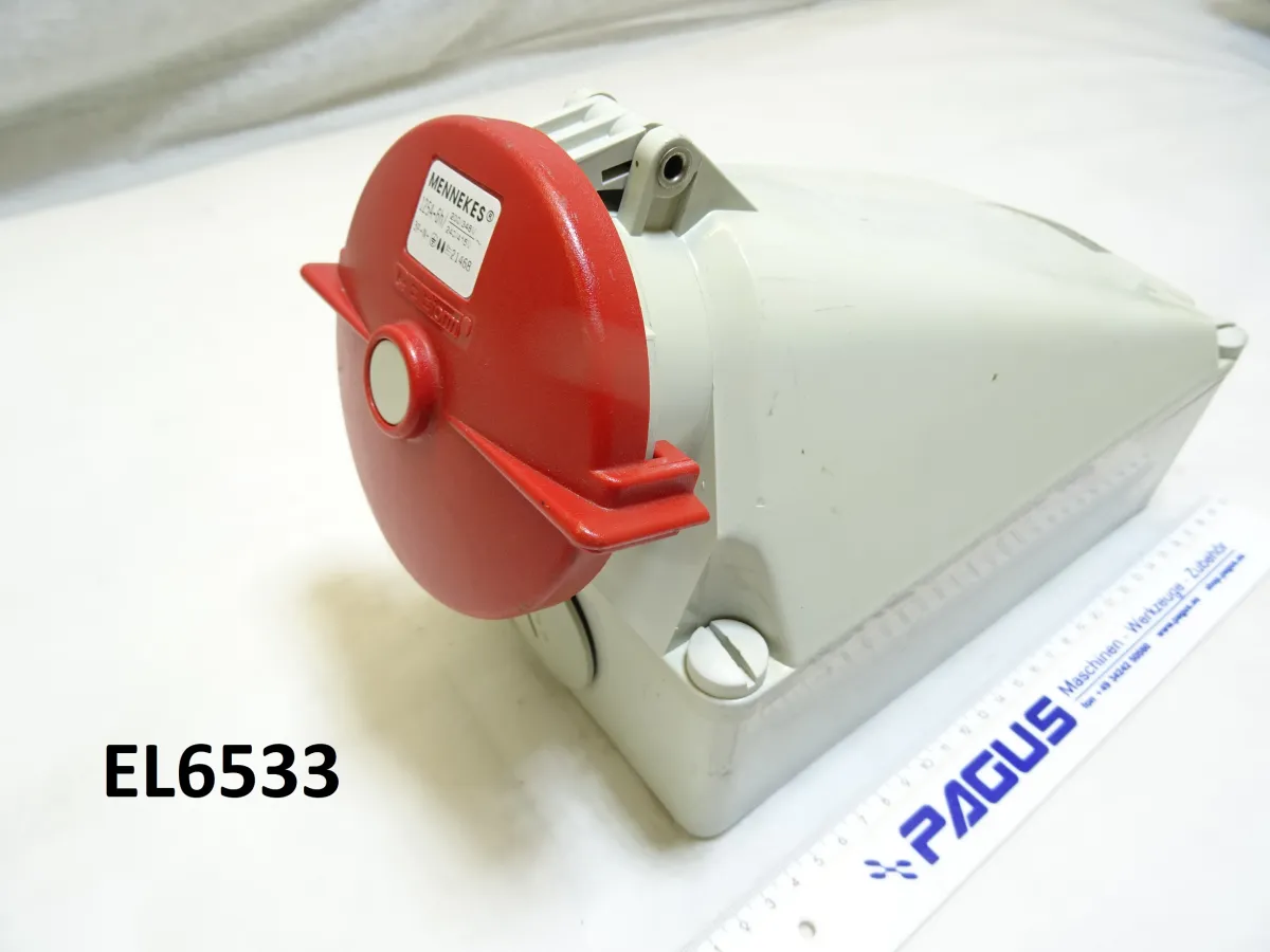 CEE-Wandsteckdose Type 21468