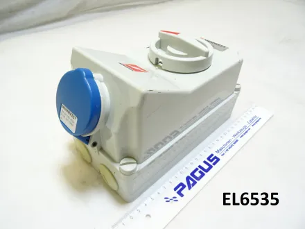 CEE-Wandsteckdose mit Schalter 7009A – RESALE