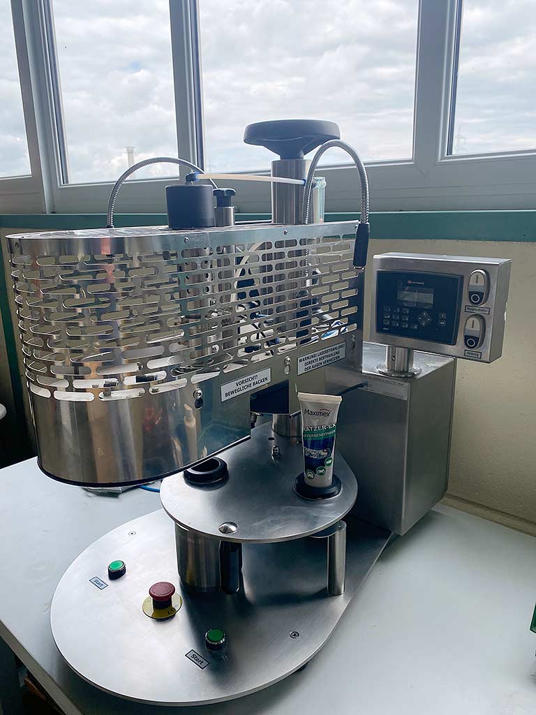 Neweco NZT-100 Tubensiegelmaschine